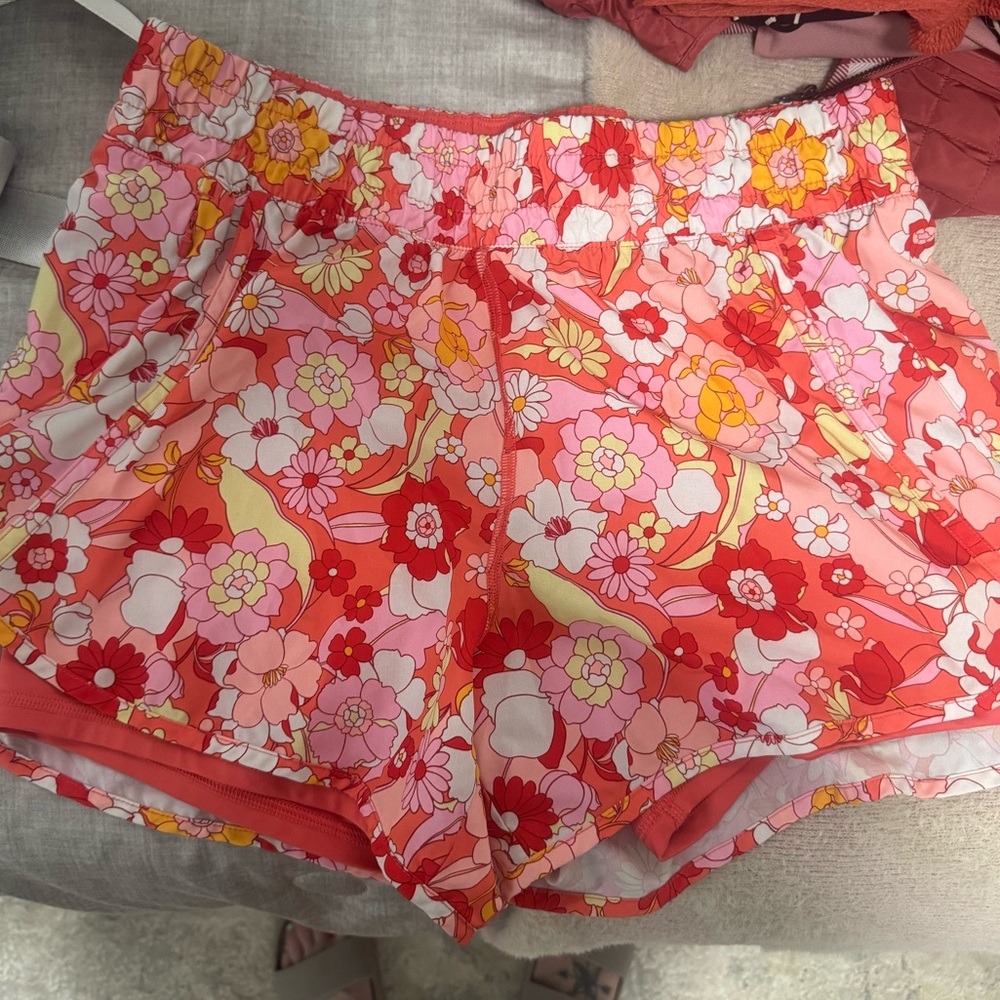 Floral Avis Women's athletic  Shorts - Pink and red size 12-14